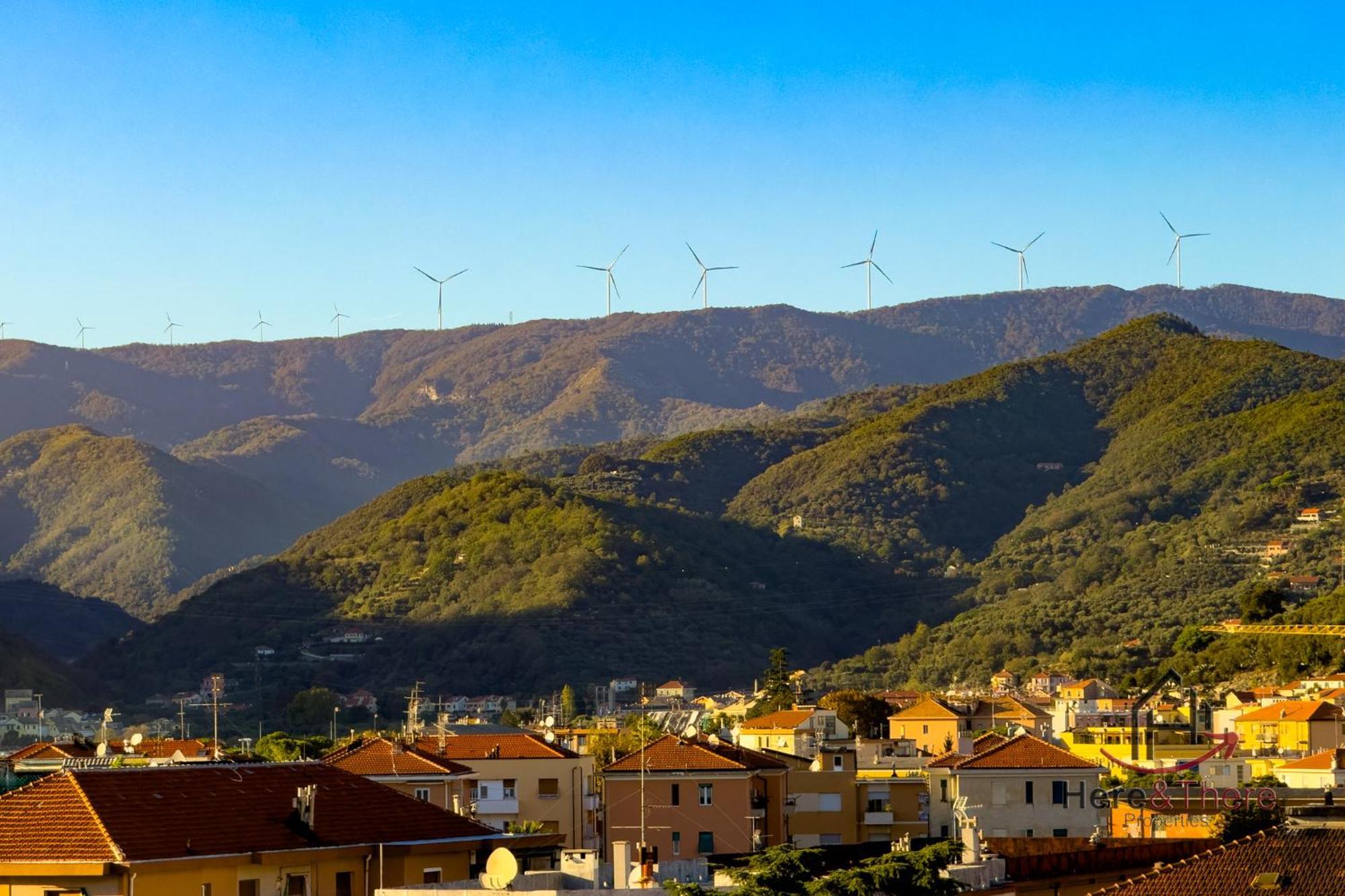 Penthouse Panoramic View - Sea 3Min - Ac - Wifi Appartement Albisola Superiore Buitenkant foto