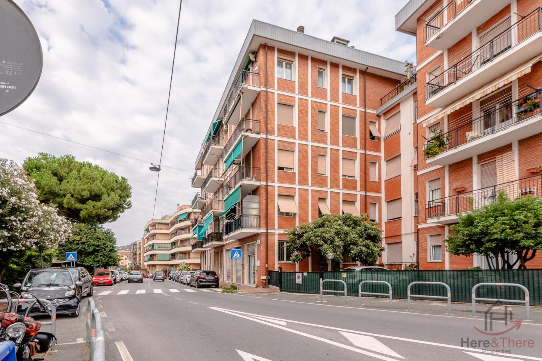 Penthouse Panoramic View - Sea 3Min - Ac - Wifi Appartement Albisola Superiore Buitenkant foto